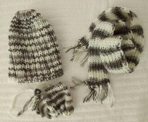 Set Mütze-Schal-Handschuhe